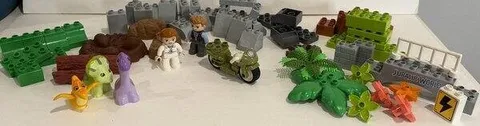 LEGO DUPLO Jurassic World Dinosaur Lot Figures Accessories Trees Flowers