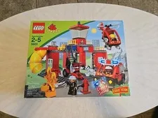NEW LEGO DUPLO 5601 - Fire Station