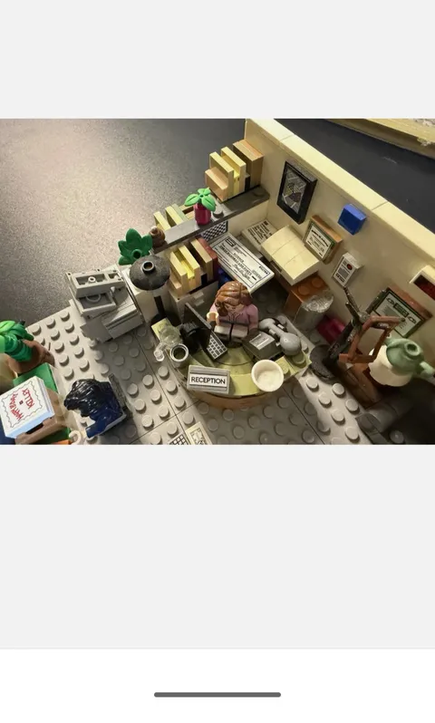 LEGO Ideas The Office Set 21336 Dunder Mifflin Factory  retired product