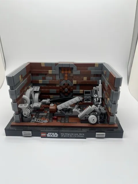 RETIRED LEGO Star Wars 75339 Death Star Trash Compactor Diorama ONLY WHATS SHOWN