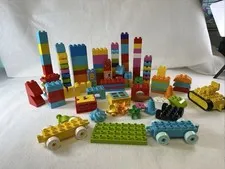 Lego Duplo Lot Of 130 Replacement Parts - Vehicles, Bricks & Plate