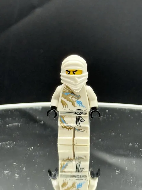 LEGO Ninjago Zane DX Minifigure White Dragon Suit njo0018 Authentic
