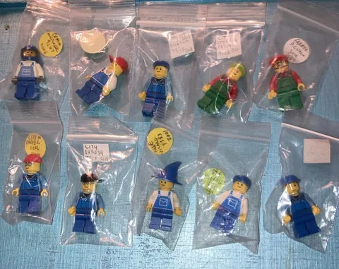 10 Lego Minifigures With Blue &  Green Overalls Farmers Workers Wizard Driver