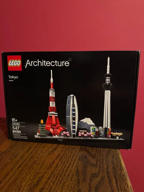 LEGO ARCHITECTURE: Tokyo (21051) New Sealed