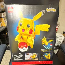 LEGO Pokemon Pikachu & Poké Ball Set 72152 2050 pcs 18+ (Box)
