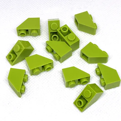 LEGO Parts - Lime Green Slope, Inverted 45 2 x 1 - No 3665 - QTY 12