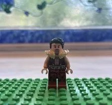 LEGO Minifigure Marvel Comics Kraven the Hunter Ultimate Bridge Battle