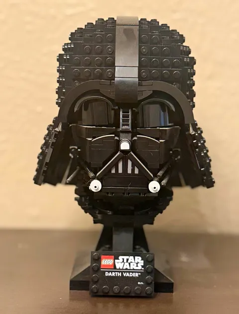 LEGO Star Wars Darth Vader Helmet Collection 75304 834pc 18+ Stand