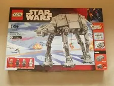LEGO Star Wars Motorized Walking AT-AT 10178 In 2007 New Retired