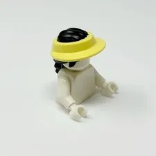 7756pb02 LEGO Minifigure Black Hair Hat Combo Yellow Long Braid Yellow Sun Cap