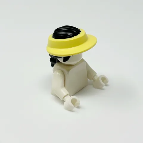 7756pb02 LEGO Minifigure Black Hair Hat Combo Yellow Long Braid Yellow Sun Cap