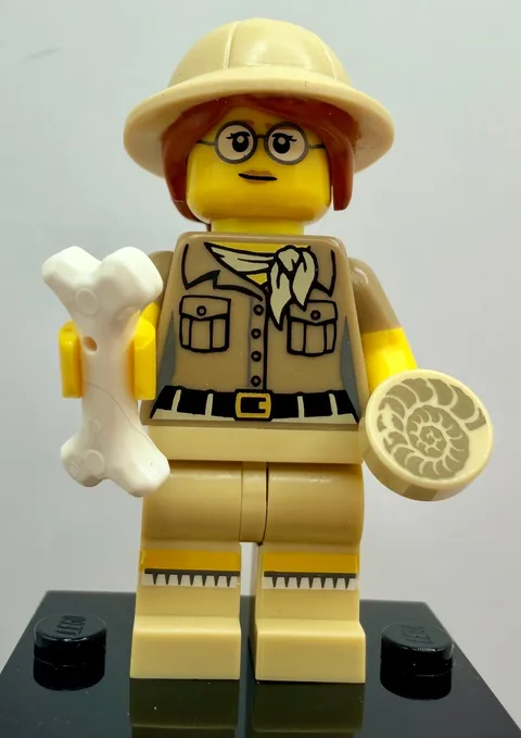 LEGO (71008) CMF Series 13 Paleontologist Minifigure col13-6 Complete Dinosaur
