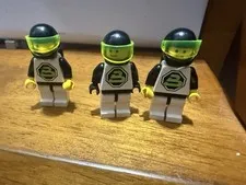 B-Tron LEGO Minifigure Vintage 90’s Rare With helmets And Jet Packs