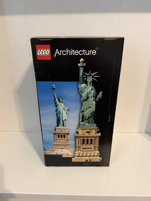 LEGO Architecture 21042 Statue of Liberty 1685 pcs