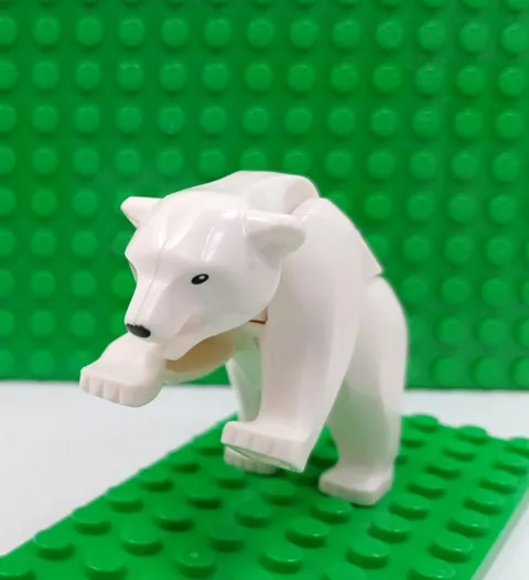 Lego Animal Polar Bear 2 studs black eyes Artic Set
