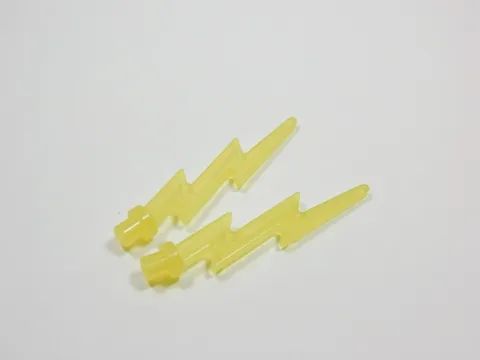 LEGO Lot of 2 Trans Yellow Lightning Bolts Weapon Minifig Q7