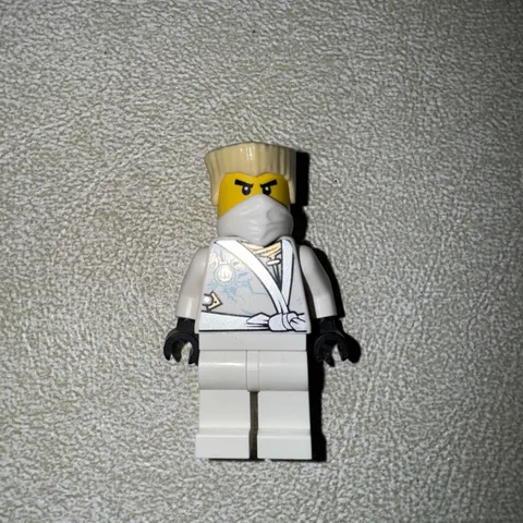 Authentic Lego Ninjago Minifigure Zane Techno Robe Rebooted njo0099 70726 Used
