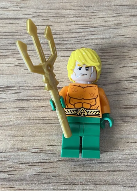 Lego DC Super Heroes Aquaman Sh0050 Minifigure With Gold Trident