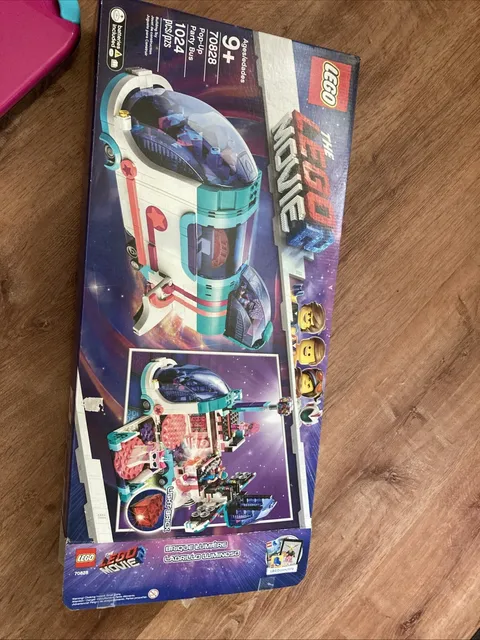 LEGO THE LEGO MOVIE 2 SET 70828 POP-UP PARTY BUS IN BOX RETIRED Used Read Descri