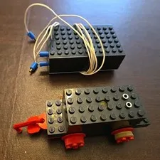 Vintage LEGO 4.5v 4v Train MOTOR Black Tested with Battery Box 