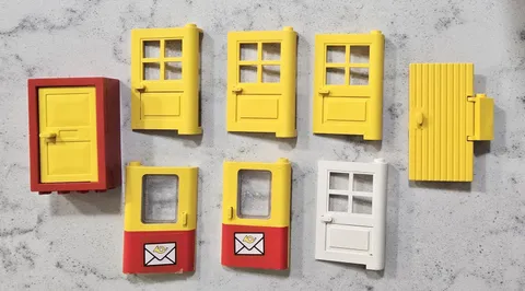 LEGO 8 Doors Of Various Styles