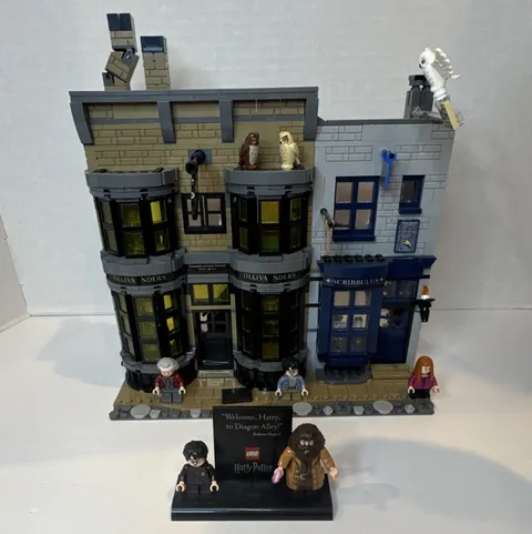 LEGO Harry Potter Diagon Alley (75978) 5544pc Complete Set 16+