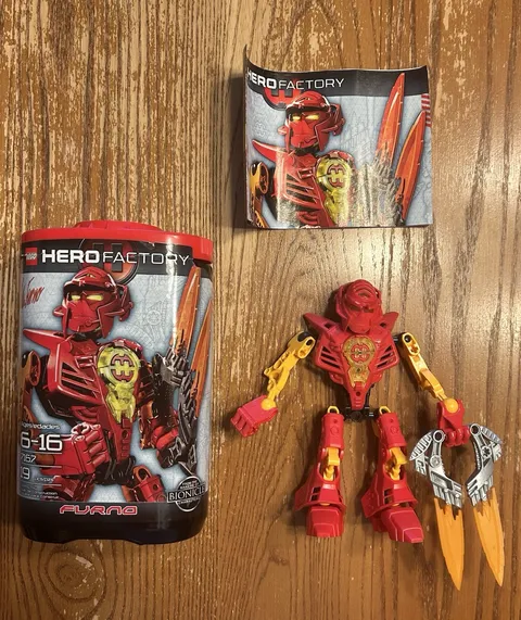 LEGO HERO FACTORY WILLIAM FURNO (7167) COMPLETE FIGURE With Instructions & Box