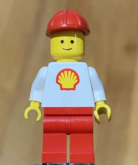 LEGO Classic Town Shell Worker In Red Hard Hat Solid Stud Head