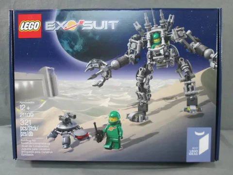 Lego 21109 EXO SUIT Complete w/ Box Space Astronaut Building Set 2014