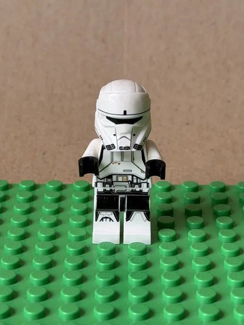Lego Star Wars Imperial Hovertank Pilot Minifigure - sw0795