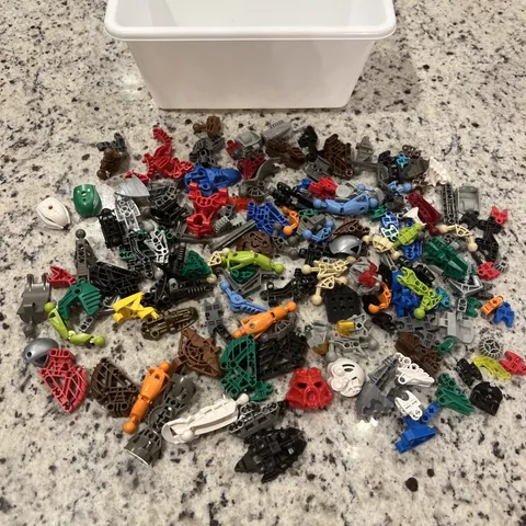 Vintage LEGO Bionicle Mixed Lot Masks, Parts, Figures, Weapons Building  1 + LB
