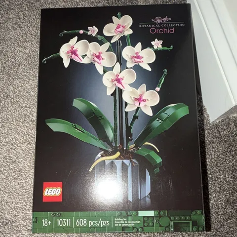 LEGO Botanical Collection Orchid 10311 Complete Set 608 Pieces 18+