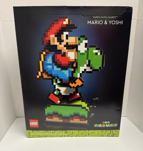 NEW LEGO Super Mario: Super Mario World: Mario & Yoshi (71438) Sealed