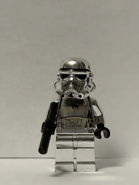 LEGO Star Wars Chrome Stormtrooper Minifigure sw0097 Retired 2002 3340