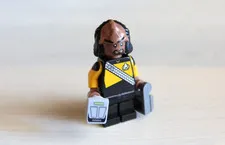 Lego Star Trek Lieutenant Worf Minifigure From Enterprise D Set #10356
