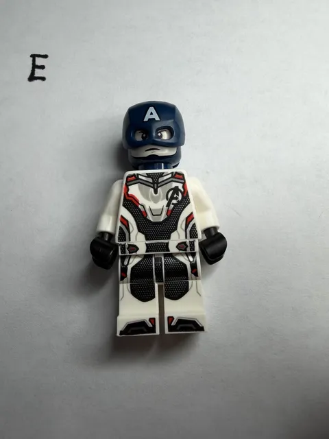 LEGO Marvel 76123 sh0625 Captain America White Jumpsuit Minifigure Minifig
