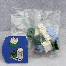 LEGO Advent Calendar 2025, Disney Frozen (Day 16) - Green & Blue Arendelle House