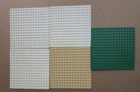 LEGO 91405  Flat Plates  5 -  16x16 Plates 3 White 1 Green & 1 Tan Lot Of 5 Read