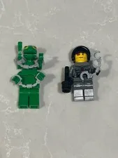 LEGO Space Police 3 Alien (sp098 sp091) 5971-1 Gold Heist Minifigures lot