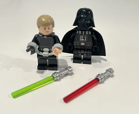 LEGO Star Wars Minifigures Darth Vader & Luke Skywalker w/ lightsabers