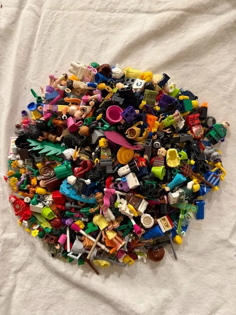 LEGO Minifigure Parts Accessories Bulk Lot 1 LB+ Friends Heads Torsos Hair