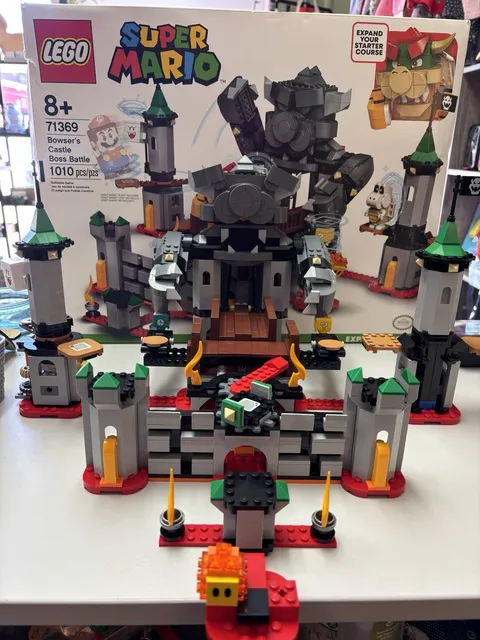 LEGO Super Mario: Bowser's Castle Boss Battle Expansion Set (71369)- Incomplete