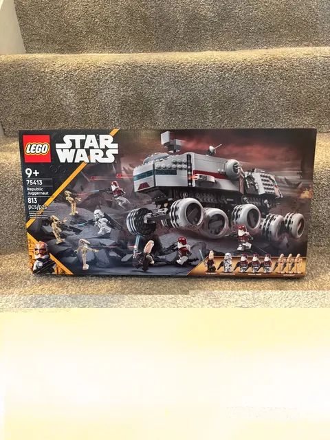 LEGO Star Wars Republic Juggernaut 75413 Building Kit (813 Pieces) Ships Fast