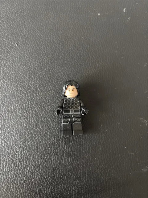 LEGO Star Wars Kylo Ren Sith Without Cape Minifigure Rare Retired sw0885