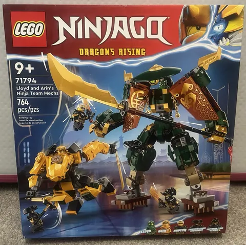 LEGO NINJAGO Dragon’s Rising 71794 Lloyd and Arin’s Ninja Team Mechs - New