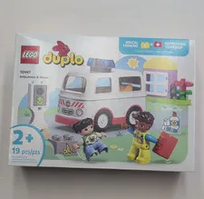 LEGO DUPLO 10447 Ambulance & Driver Complete Set 19pcs Ages 2+
