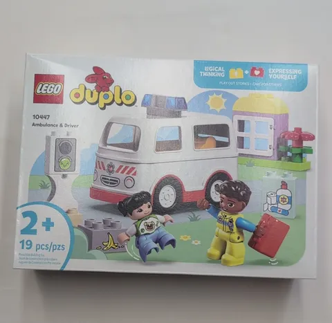 LEGO DUPLO 10447 Ambulance & Driver Complete Set 19pcs Ages 2+