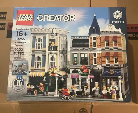 LEGO Creator 10255 Assembly Square brand new sealed box Modular Building