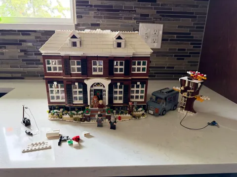 LEGO Home Alone House Set 2133 No Box No Manual As Is % Complete Unknown