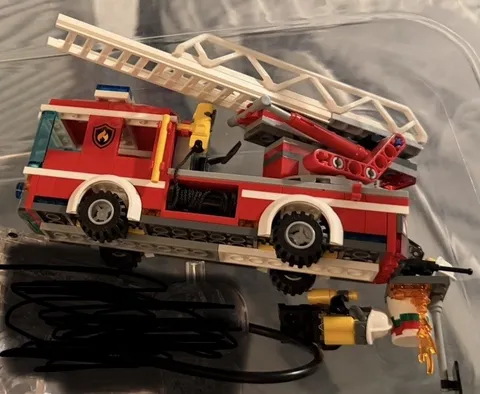 LEGO 60280 City Fire Ladder Truck W/ Firefighter Minifig + Flames